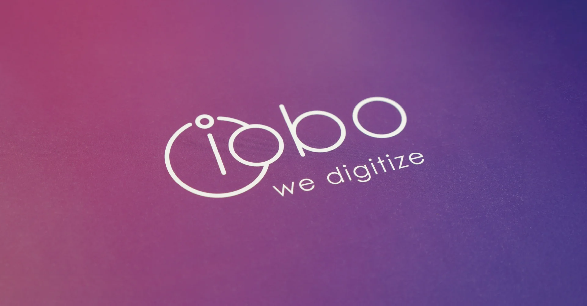Logo stampato sulla cover della brochure
