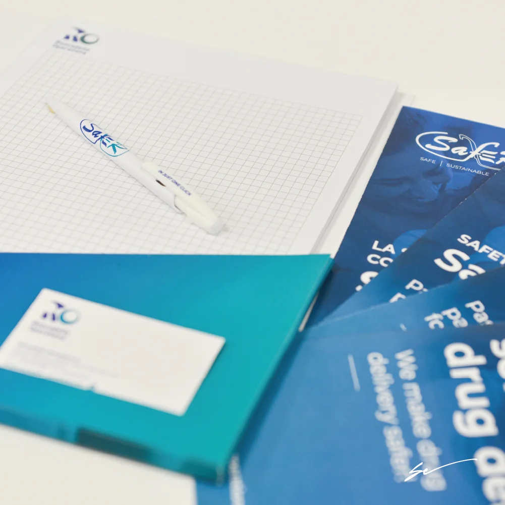 Stampa penna, block notes e 2 ante