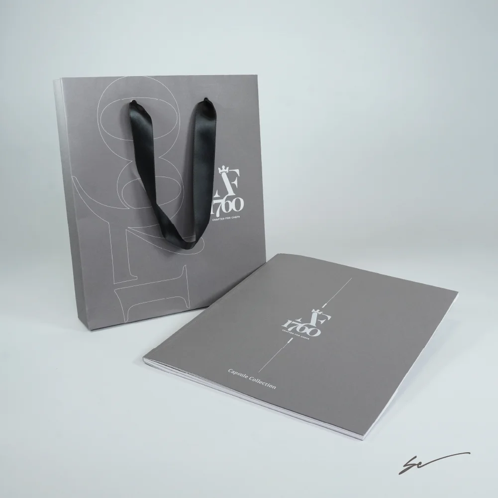 Grafica catalogo e shoper Grafica catalogo e shoper